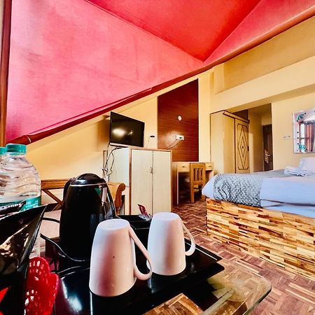 Hotel Kalinga Grand - Luxury Comfort !! Travellers Delight !! Budget Friendly !! Prime Location !! Guest Favourite Manāli Buitenkant foto