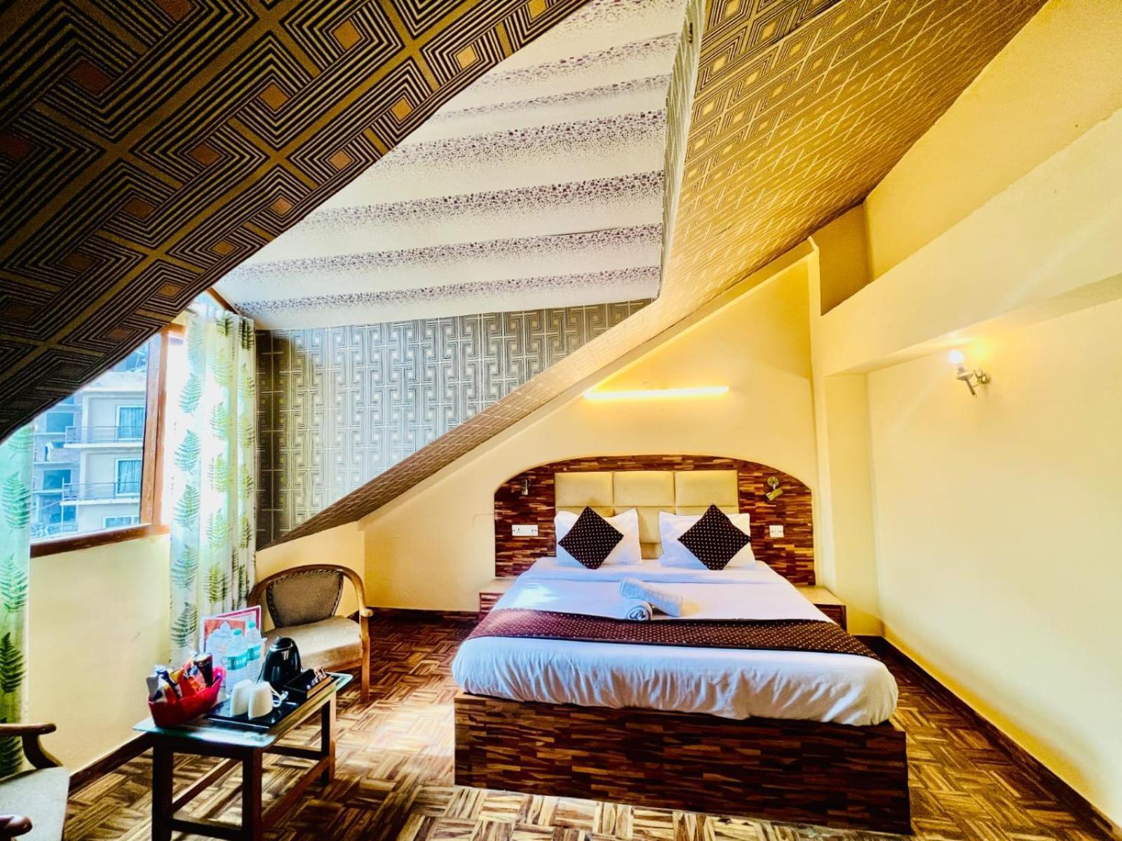 Hotel Kalinga Grand - Luxury Comfort !! Travellers Delight !! Budget Friendly !! Prime Location !! Guest Favourite Manāli Buitenkant foto